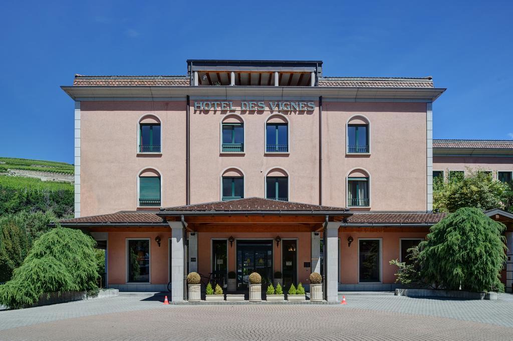 Hotel Des Vignes Saint-Léonard Exteriör bild